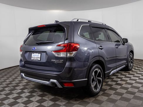 Used 2022 Subaru Forester Touring image 16