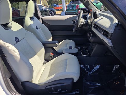 Used 2025 MINI Cooper S image 15