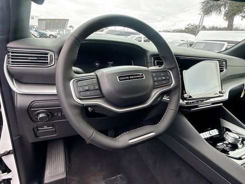 New 2026 Jeep Grand Wagoneer Limited AWD/4WD image 11