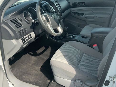 Used 2014 Toyota Tacoma 4x4 Double Cab w/ Convenience Package image 21