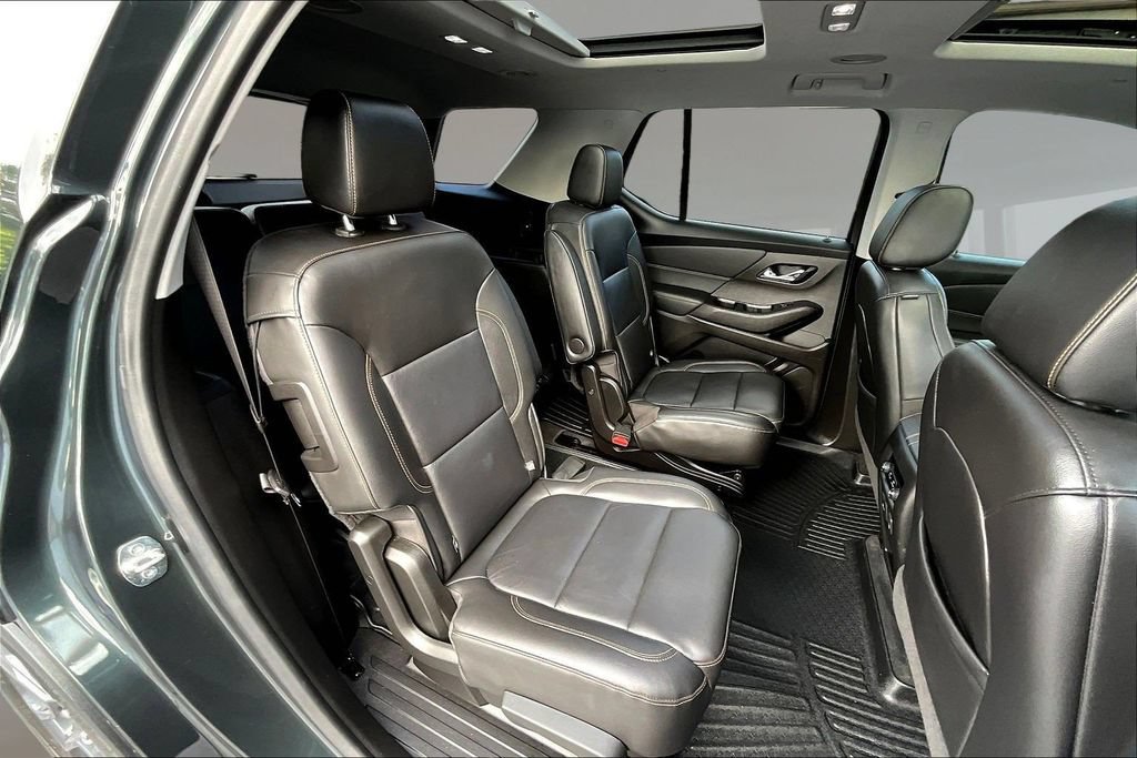 Used 2021 Chevrolet Traverse RS AWD/4WD image 22