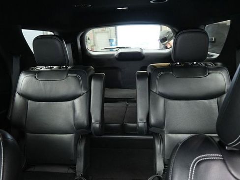 Used 2020 Ford Explorer ST image 37