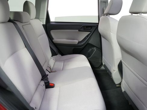 Used 2015 Subaru Forester 2.5i Premium w/ All-Weather Package AWD/4WD image 18