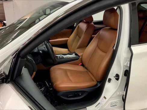 Used 2023 INFINITI Q50 Luxe w/ Cargo Package image 25