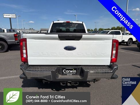 Used 2023 Ford F350 XLT AWD/4WD image 8