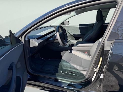 Used 2024 Tesla Model 3 Long Range image 15