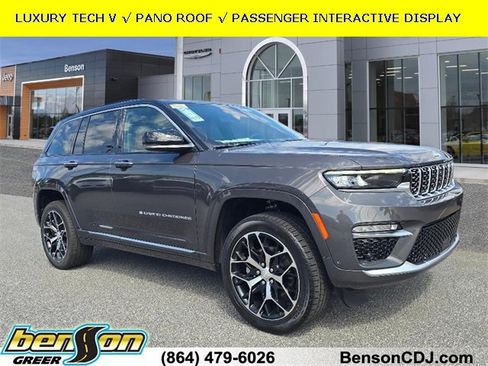 New 2025 Jeep Grand Cherokee Summit image 1
