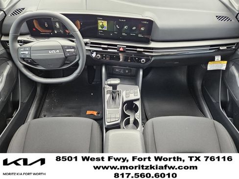 New 2026 Kia Sportage LX FWD image 18