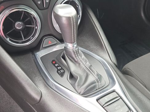 Used 2016 Chevrolet Camaro LT RWD image 29