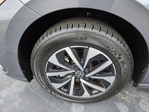 Used 2025 Volkswagen Jetta S FWD image 23