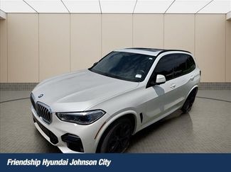 Used 2019 BMW X5 xDrive50i w/ M Sport Package AWD/4WD video 1