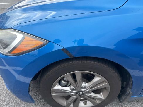 Used 2018 Hyundai Elantra SEL w/ Cargo Package FWD image 5