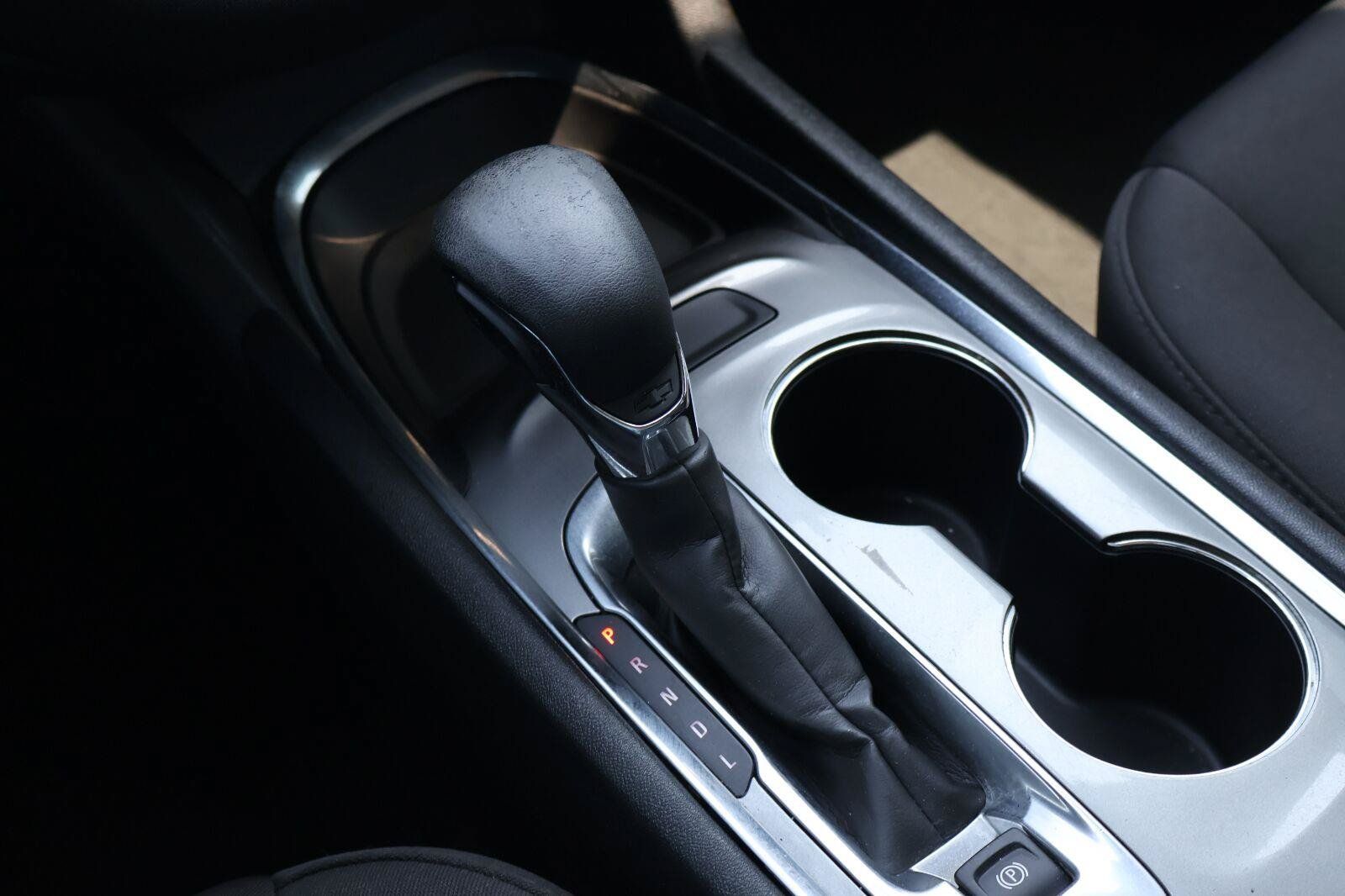 Used 2023 Chevrolet Malibu LT FWD image 21