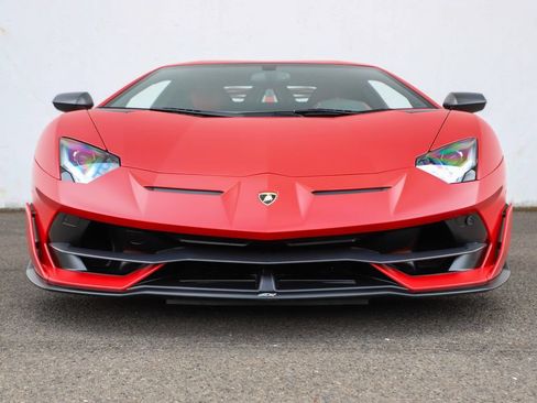 Used 2019 Lamborghini Aventador SVJ AWD/4WD image 47