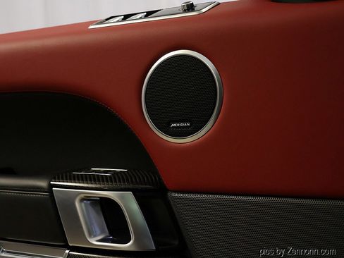 Used 2020 Land Rover Range Rover Sport HST image 26