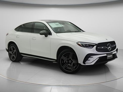 New 2026 Mercedes-Benz GLC 300 4MATIC image 1