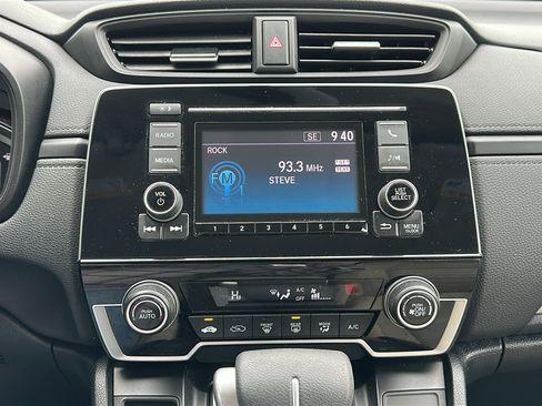 Used 2017 Honda CR-V LX image 19