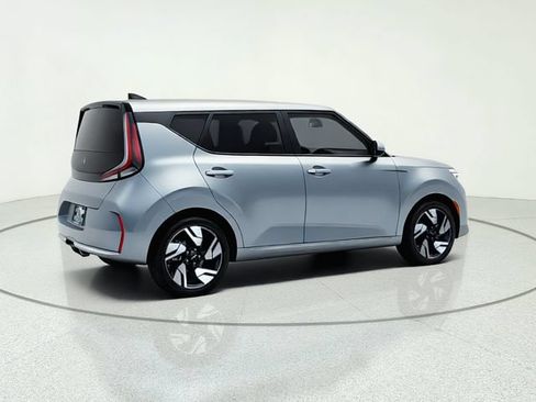 Certified 2025 Kia Soul GT-Line w/ GT-Line Technology Package FWD image 6