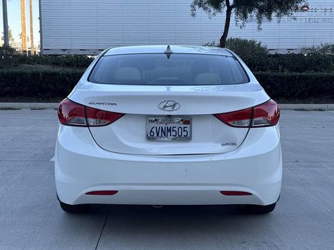 Used 2012 Hyundai Elantra Limited w/ Technology Pkg 5 image 2