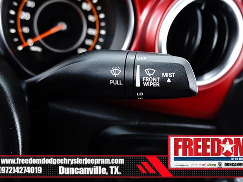 Used 2023 Jeep Gladiator Rubicon AWD/4WD image 33