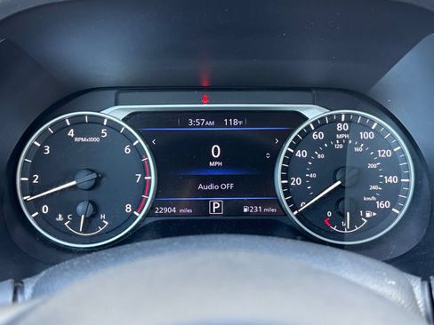 Used 2025 Nissan Sentra SV FWD image 38