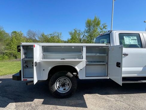 New 2026 Ford F350 XL w/ XL Off-Road Package AWD/4WD image 23
