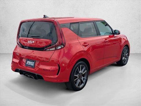 Used 2022 Kia Soul Turbo image 5