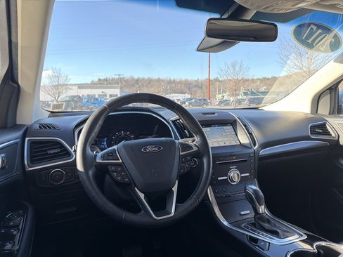 Used 2017 Ford Edge Titanium w/ Equipment Group 302A image 15