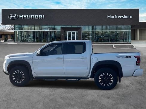 Used 2024 Nissan Frontier PRO-4X w/ Technology Package image 8