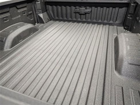 New 2026 Chevrolet Silverado 2500 ZR2 w/ ZR2 Bison Edition image 9