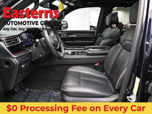 Used 2025 Jeep Grand Wagoneer Series II Obsidian w/ Quick Order Packagew 28T AWD/4WD image 14