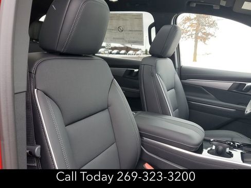 New 2026 Buick Enclave Preferred image 30