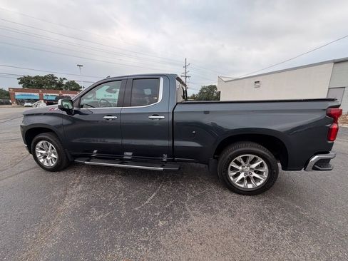 Used 2019 Chevrolet Silverado 1500 LTZ w/ LTZ Plus Package AWD/4WD image 8