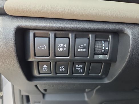 Used 2023 Subaru Forester Limited AWD/4WD image 17
