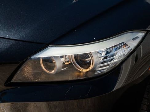 Used 2012 BMW Z4 sDrive35is image 49