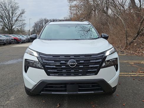 New 2026 Nissan Rogue SV image 2