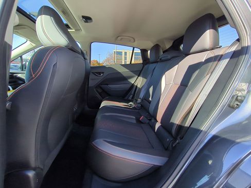 Certified 2025 Subaru Crosstrek 2.5i Limited w/ Crosstrek Mirror Package image 20