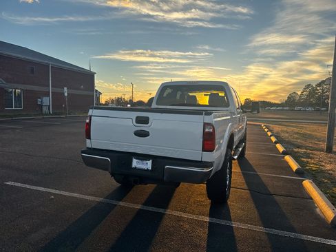 Used 2012 Ford F250 XLT image 6