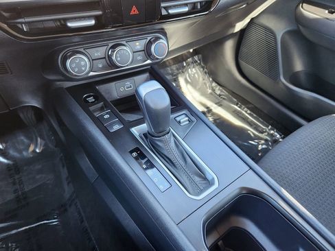 Certified 2025 Nissan Kicks S image 20