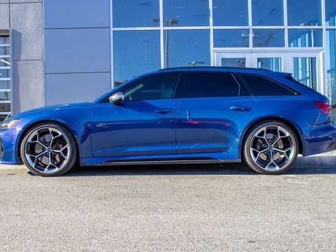 Used 2024 Audi RS 6 performance w/ Black Optic Package image 7