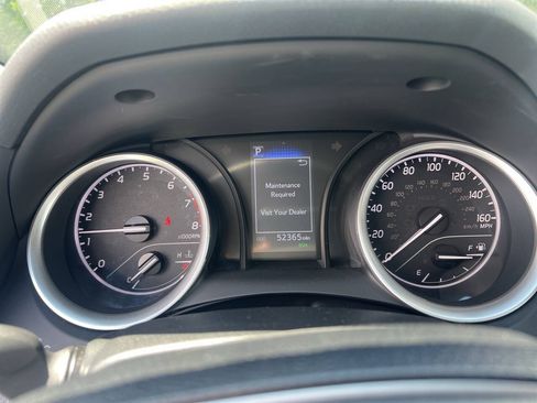 Used 2024 Toyota Camry LE w/ Convenience Package FWD image 28