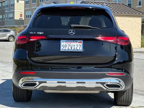 Used 2023 Mercedes-Benz GLC 300 image 5