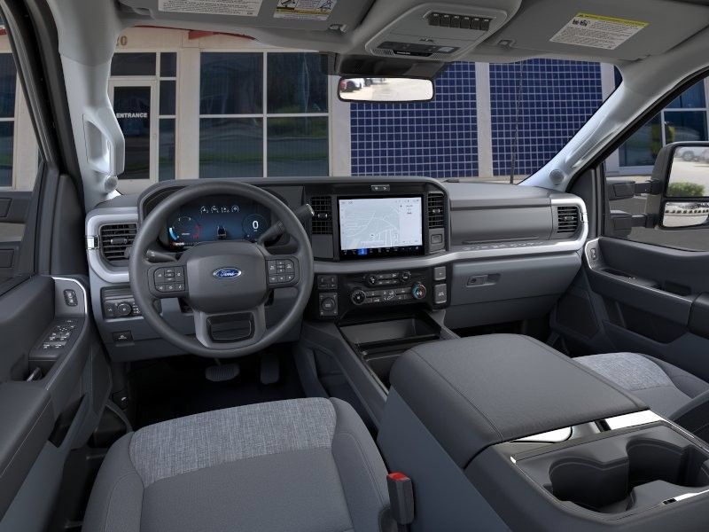 New 2026 Ford F250 XLT w/ XLT Premium Package AWD/4WD image 32