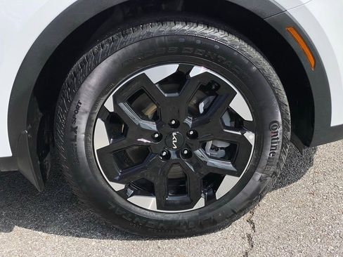 Used 2025 Kia Sorento S w/ Panoramic Sunroof Package image 52