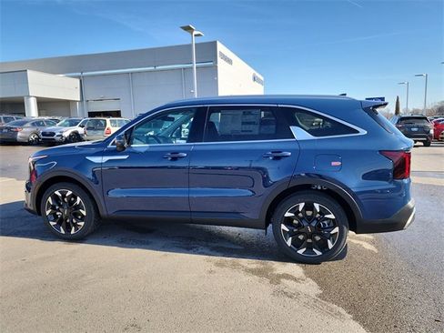 New 2026 Kia Sorento EX image 7