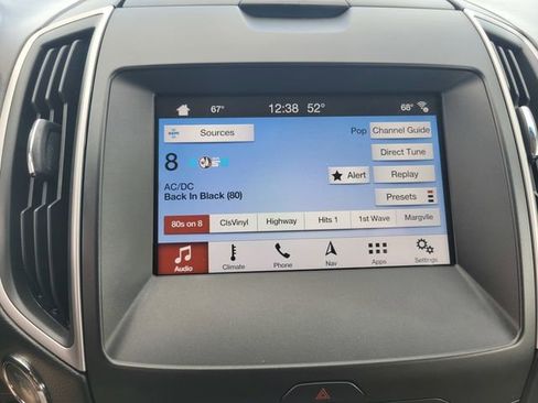 Used 2018 Ford Edge SEL w/ Equipment Group 201A image 23