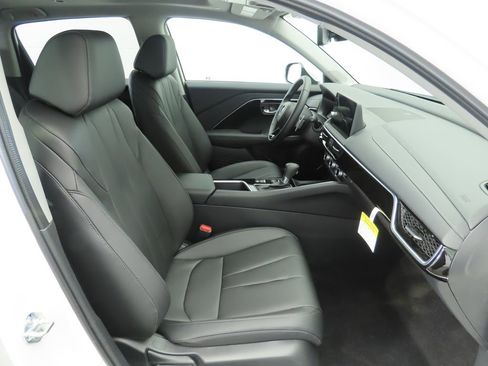 Certified 2025 Acura ADX FWD image 21