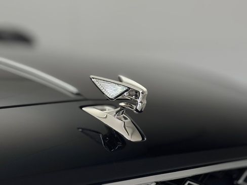 New 2025 Bentley Flying Spur Plug-In Hybrid image 38