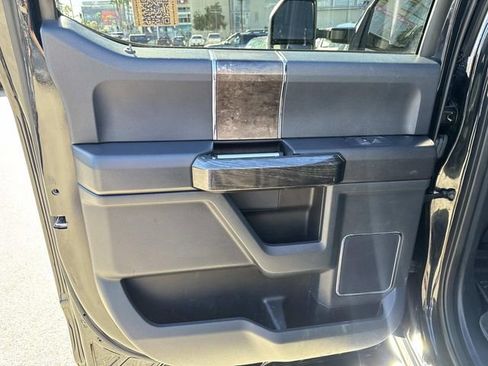 Used 2022 Ford F250 Lariat w/ Lariat Value Package image 18