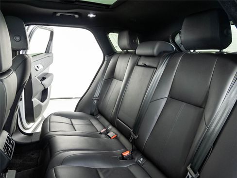 Used 2025 Land Rover Range Rover Velar Dynamic SE AWD/4WD image 21